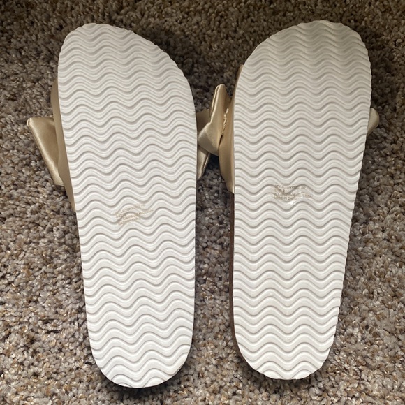 Brand new PepPep Sandals, size 9 - Picture 2 of 3